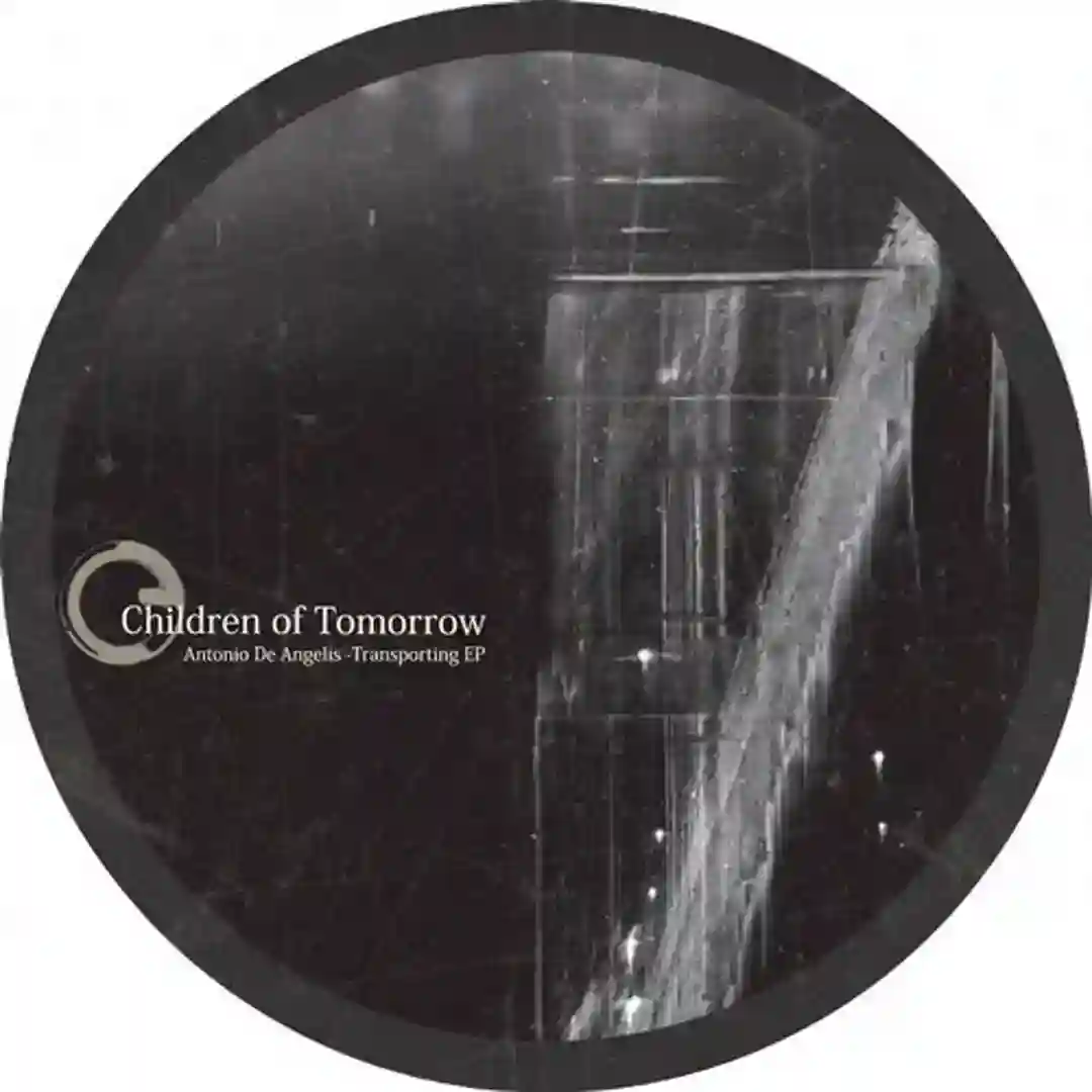 Kristal Large (Luigi Tozzi Remix Digital Only) cover