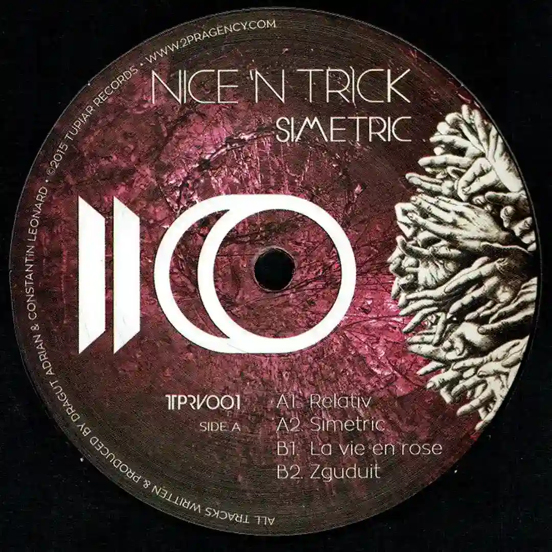 Simetric cover