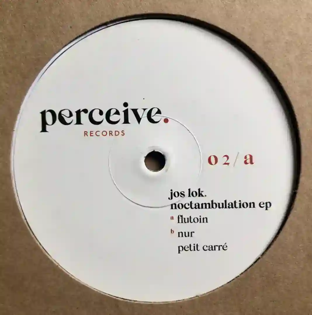 Petit Carré cover