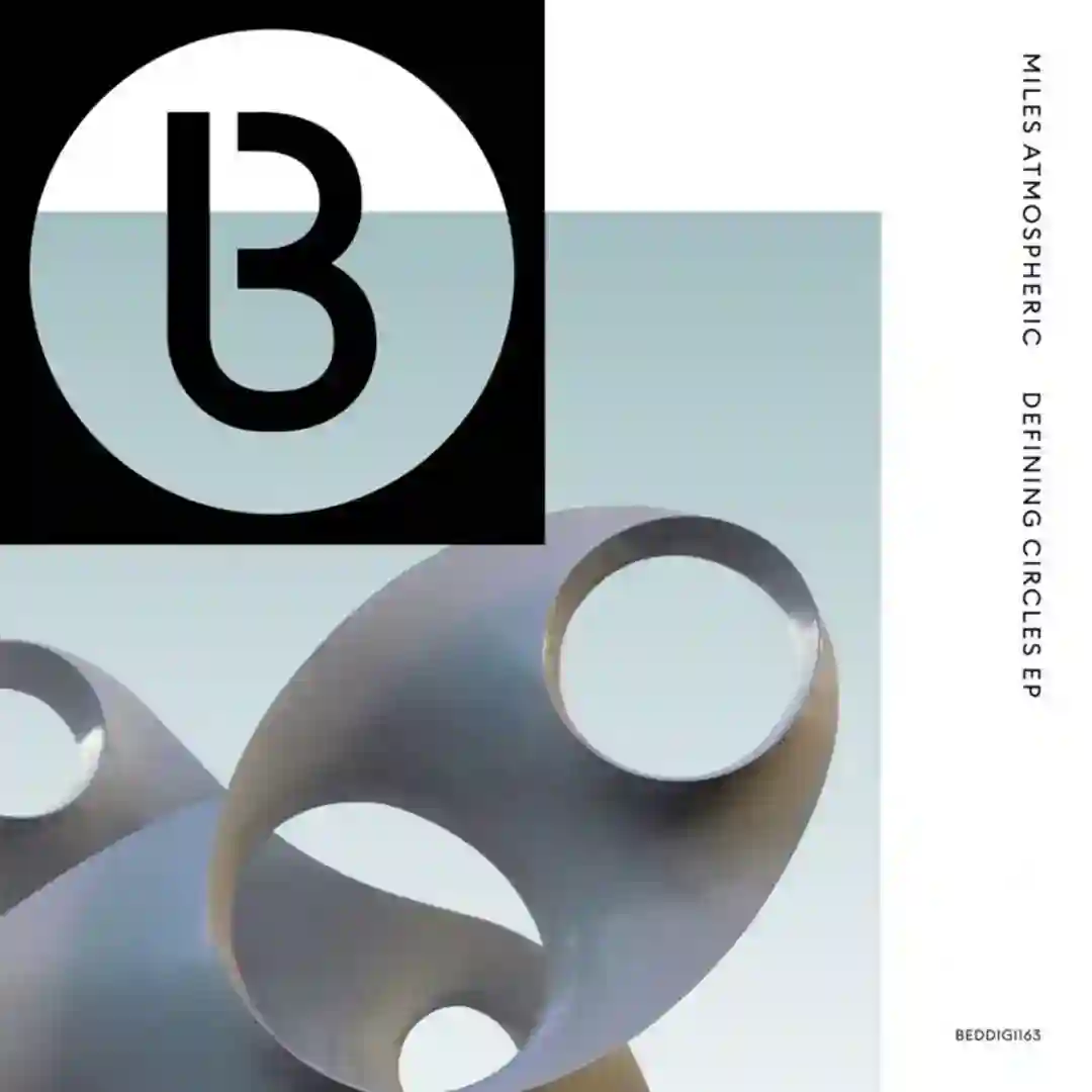 Defining Circles cover