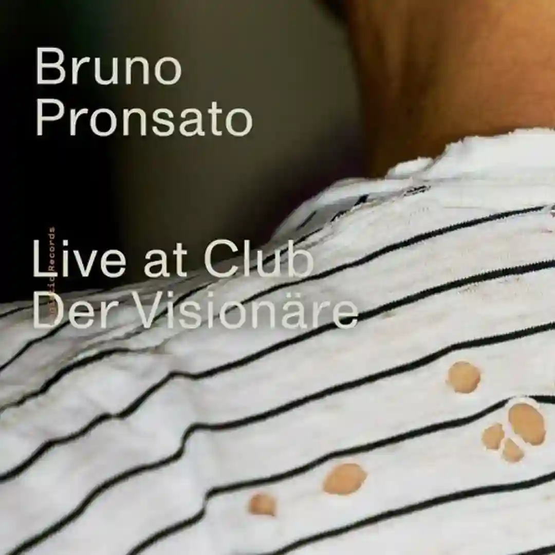Live at Club Der Visionäre cover